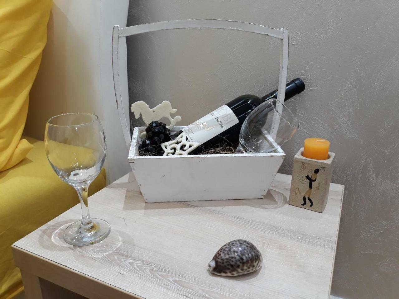 Sweet Yellow Apartment Beograd Ngoại thất bức ảnh