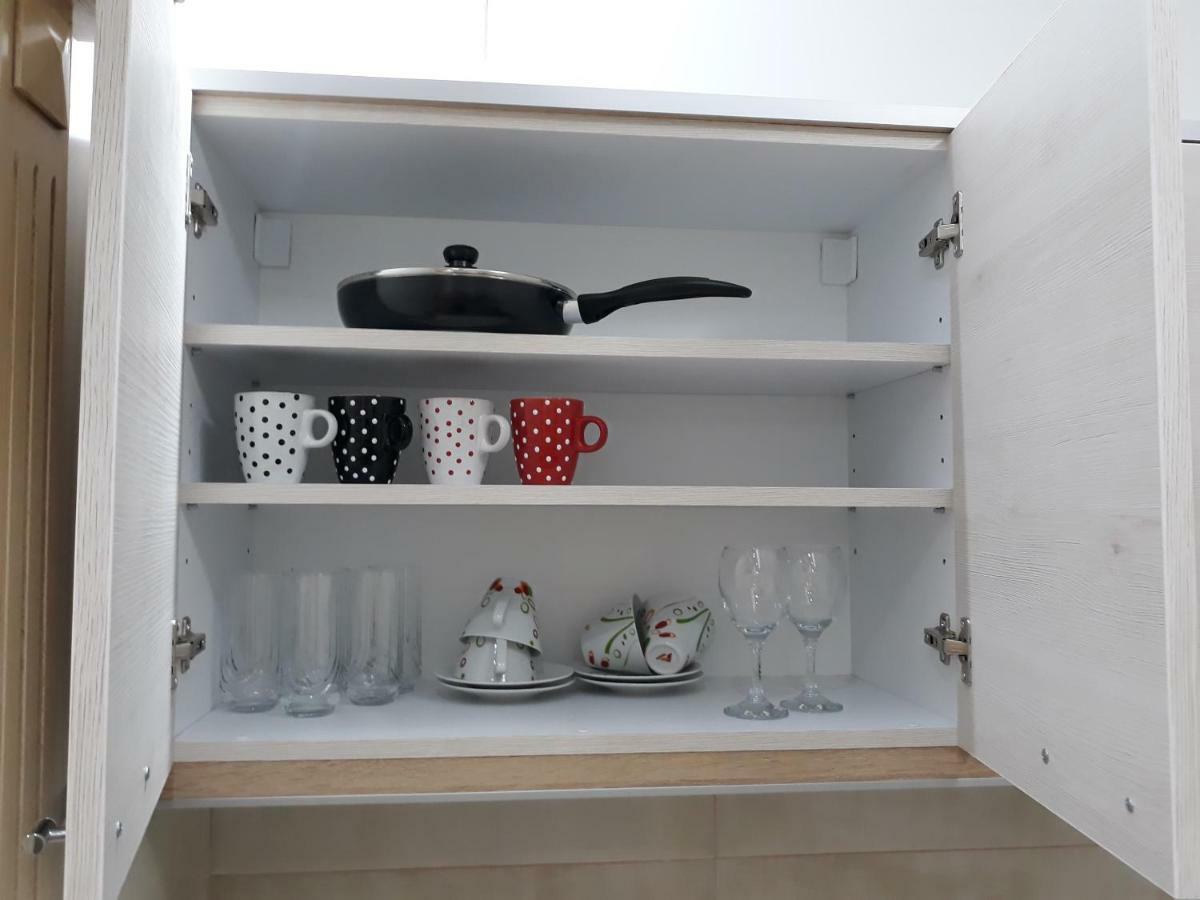 Sweet Yellow Apartment Beograd Ngoại thất bức ảnh